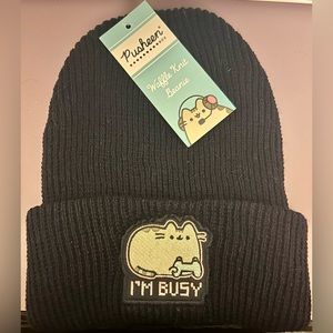Pusheen Box Winter 2022 Exclusive - I’m Busy Gamer Beanie